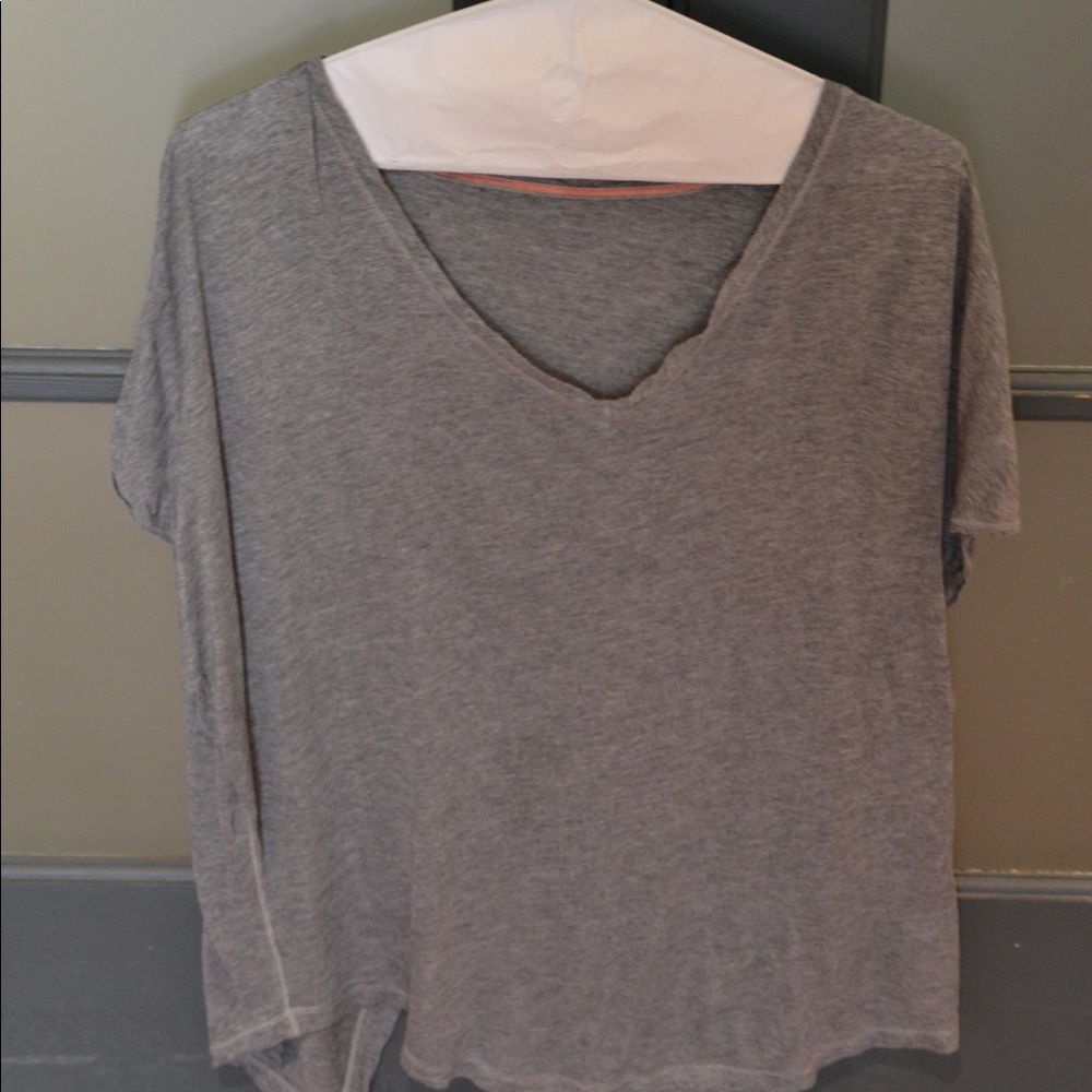 Women’s Lululemon Open Back Tee
